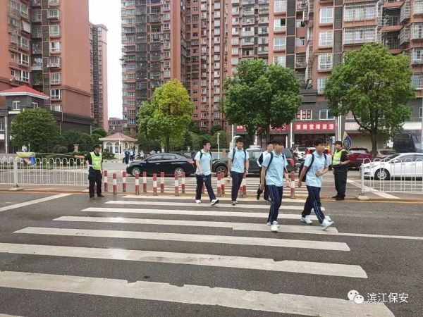 长沙滨江保安服务有限责任公司,长沙安保服务,长沙保安,保镖特卫服务,护卫 长沙滨江保安服务有限责任公司,长沙安保服务,长沙保安,保镖特卫服务,护卫