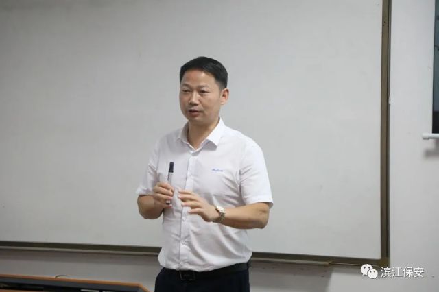 长沙滨江保安服务有限责任公司,长沙安保服务,长沙保安,保镖特卫服务,护卫 长沙滨江保安服务有限责任公司,长沙安保服务,长沙保安,保镖特卫服务,护卫