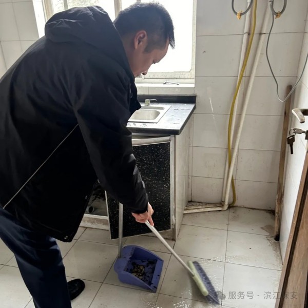 长沙滨江保安服务有限责任公司,长沙安保服务,长沙保安,保镖特卫服务,护卫