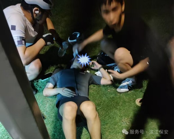 长沙滨江保安服务有限责任公司,长沙安保服务,长沙保安,保镖特卫服务,护卫 长沙滨江保安服务有限责任公司,长沙安保服务,长沙保安,保镖特卫服务,护卫