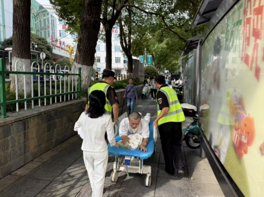 长沙滨江保安服务有限责任公司,长沙安保服务,长沙保安,保镖特卫服务,护卫 长沙滨江保安服务有限责任公司,长沙安保服务,长沙保安,保镖特卫服务,护卫