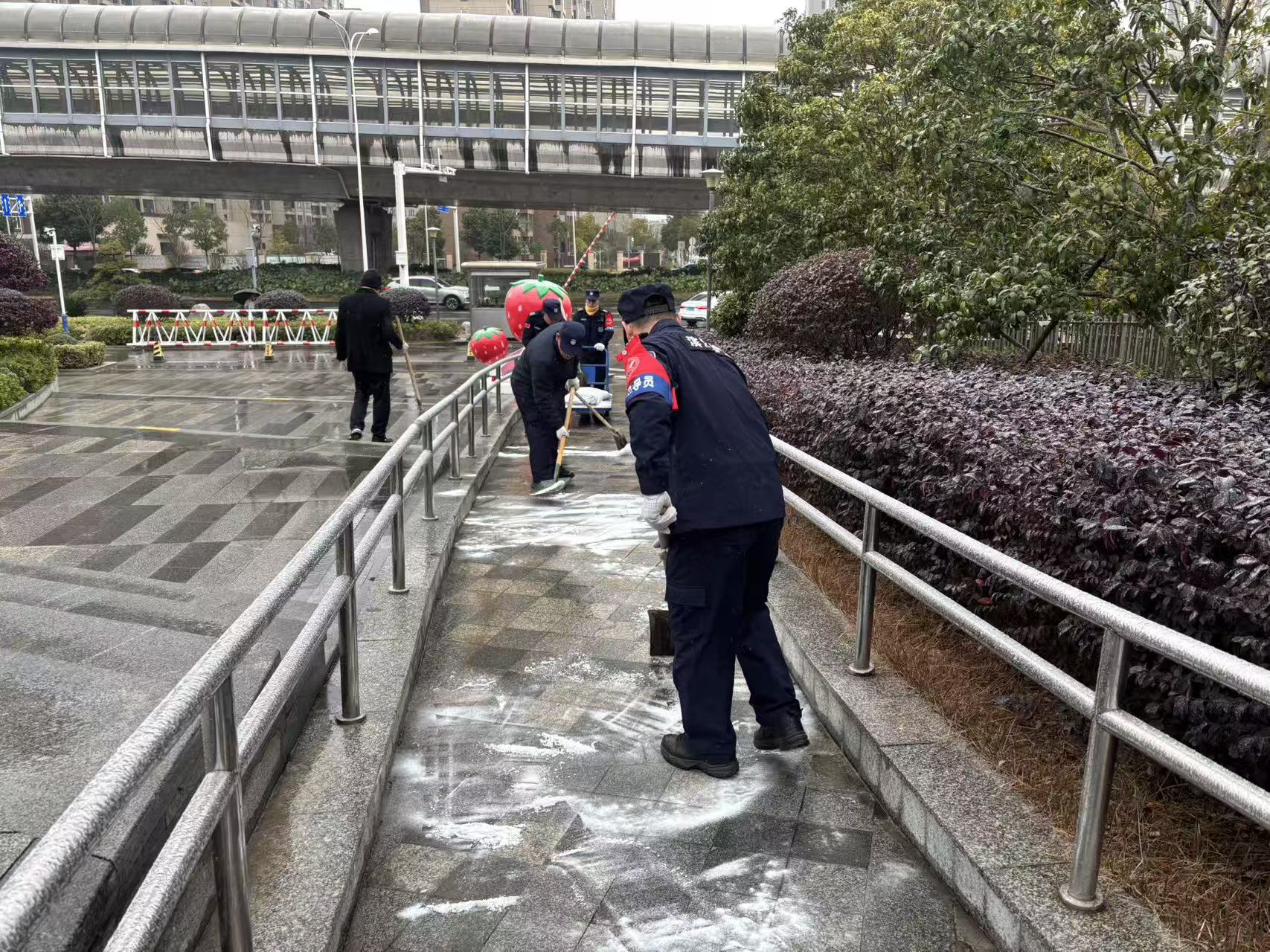 长沙滨江保安服务有限责任公司,长沙安保服务,长沙保安,保镖特卫服务,护卫