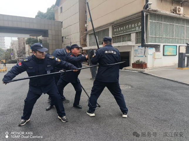 长沙滨江保安服务有限责任公司,长沙安保服务,长沙保安,保镖特卫服务,护卫 长沙滨江保安服务有限责任公司,长沙安保服务,长沙保安,保镖特卫服务,护卫
