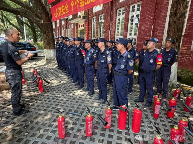 长沙滨江保安服务有限责任公司,长沙安保服务,长沙保安,保镖特卫服务,护卫