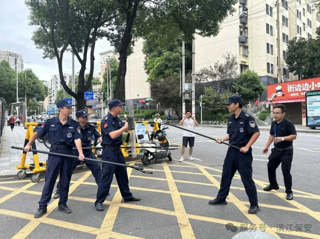 长沙滨江保安服务有限责任公司,长沙安保服务,长沙保安,保镖特卫服务,护卫